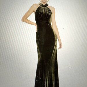 Elegant velvet dress